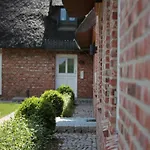 1 Im Reetdachhaus Muehlenhof 아파트 *