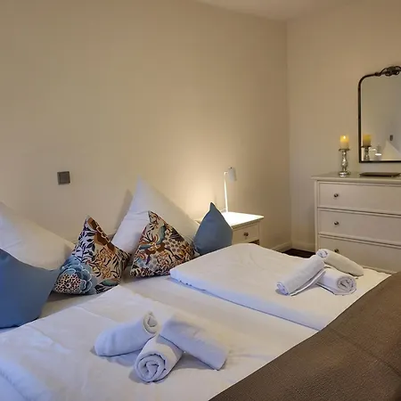 1 Im Reetdachhaus Muehlenhof *