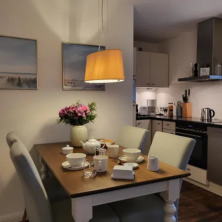 1 Im Reetdachhaus Muehlenhof *