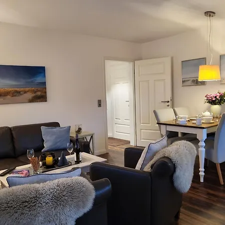 1 Im Reetdachhaus Muehlenhof